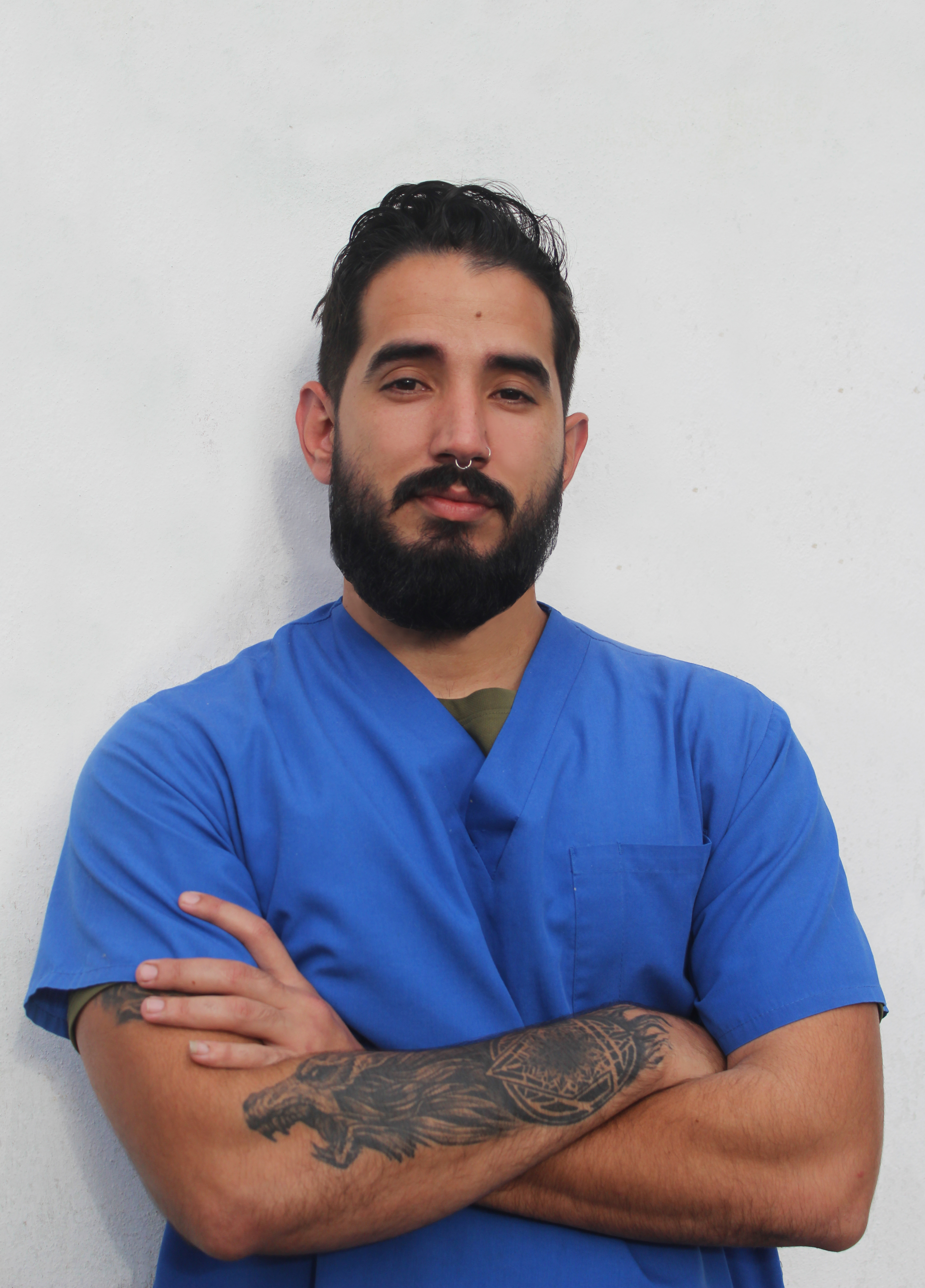 Dr. Bryan González Hernández